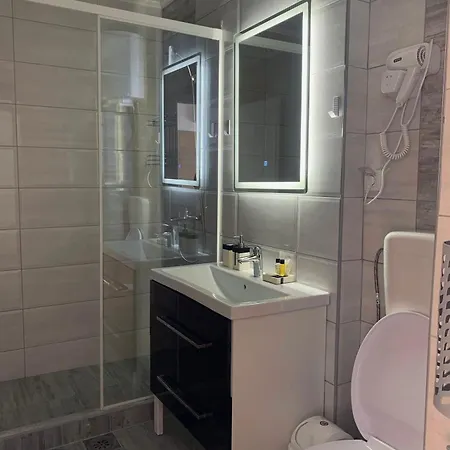 Appartement Aluna 5 *